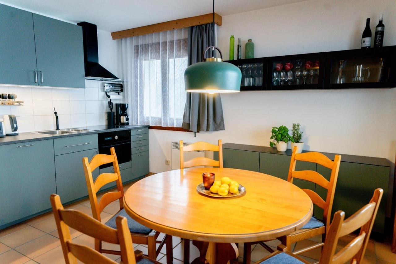 Apartment Weitblick - Almresort Gerlitzen Treffen Exteriör bild